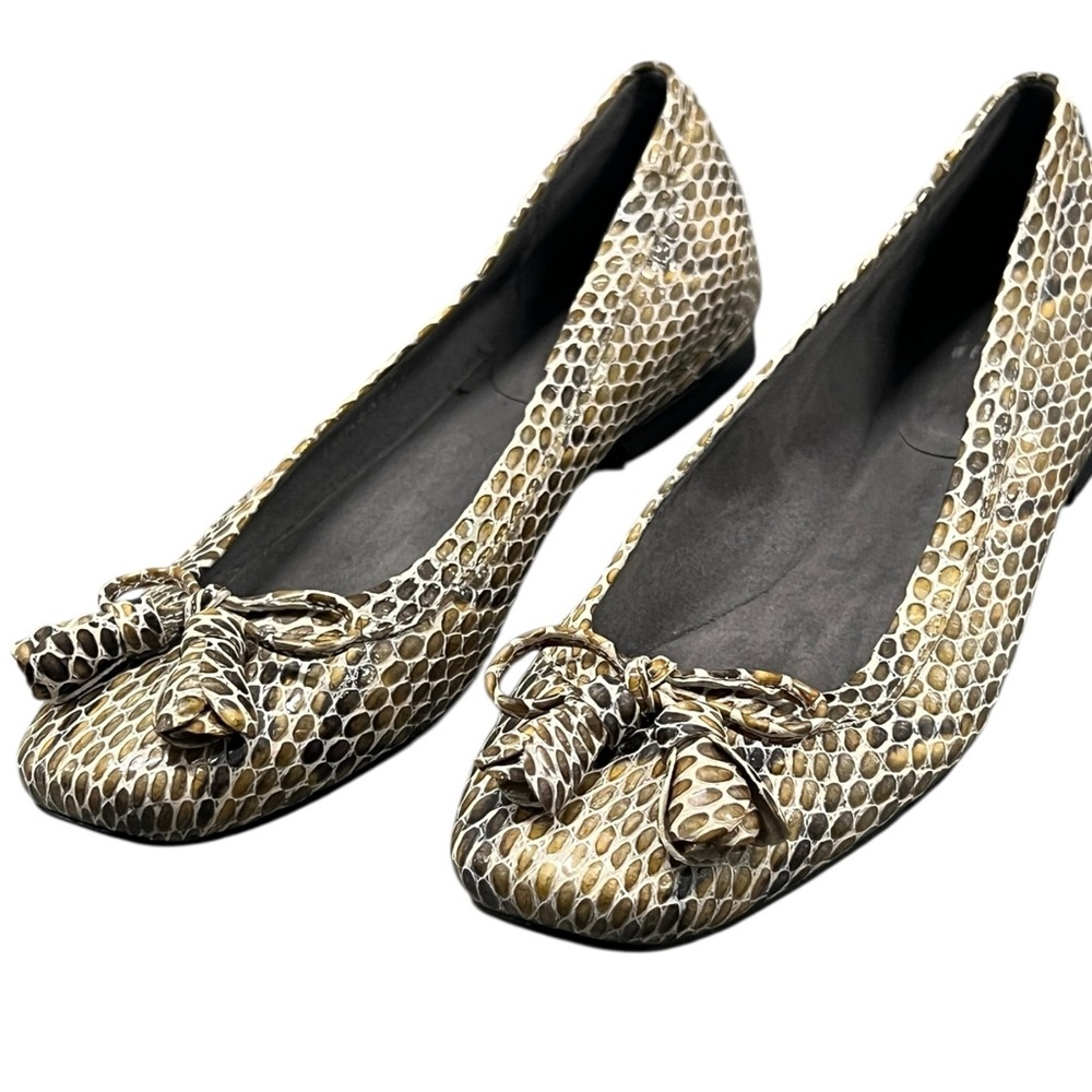 Stuart Weitzman reptile ballet flats